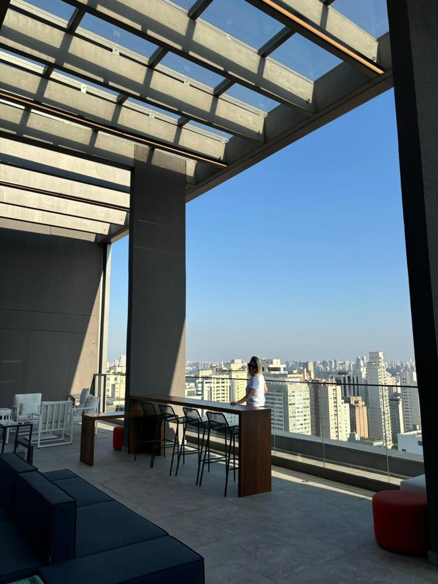 Na Avenida 9 De Julho Apartamento
